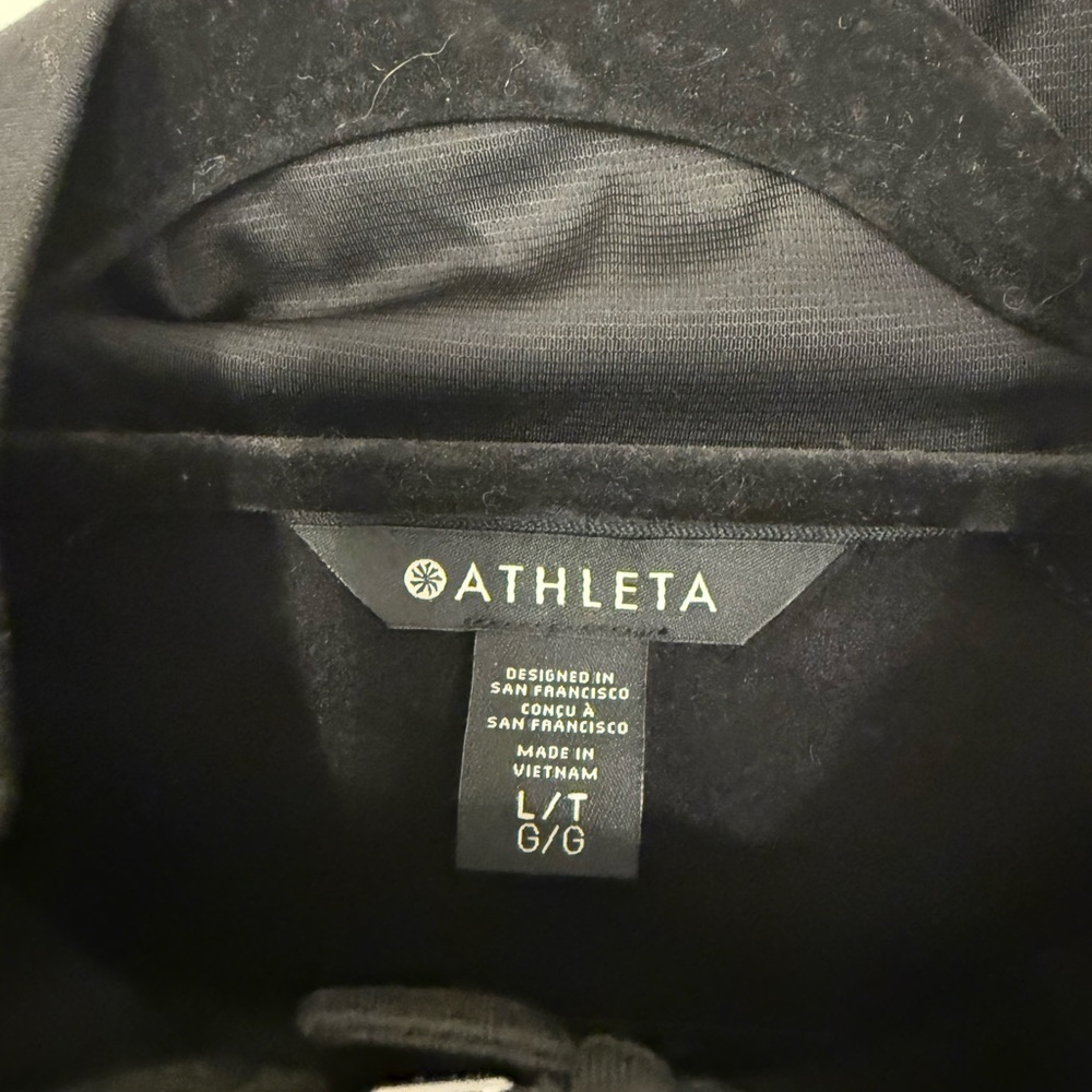 Athleta, unstoppable cropped, full, zip ladies jacket - Picture 5 of 7
